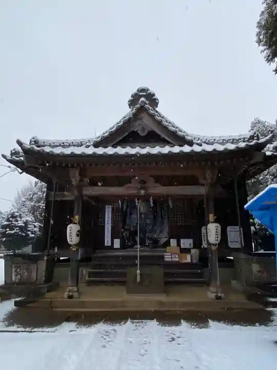 伏木香取神社の本殿・本堂