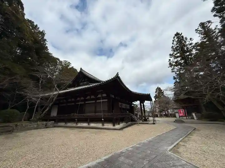 霊山寺の{uncategorized: "未分類", other: "その他", undefined: "問題あり", building: "その他建物", grave: "お墓", sacred_gate: "鳥居", guardian: "狛犬", statue: "像", buddha: "仏像", history: "歴史", nature: "自然", garden: "庭園", animal: "動物", pagoda: "塔", temizu: "手水舎", mountain_gate: "山門・神門", sanctuary: "本殿・本堂", subordinate: "末社・摂社", art: "芸術", scenery: "景色", jizo: "地蔵", ema: "絵馬", goshuin: "御朱印", omikuji: "おみくじ", items: "授与品その他", amulet: "お守り", goshuincho: "御朱印帳", eats: "食事", festival: "お祭り", votive_dance: "神楽", shichigosan: "七五三参", wedding: "結婚式", experience: "体験その他", initially: "初詣", around: "周辺", anti_infection: "感染症対策"}