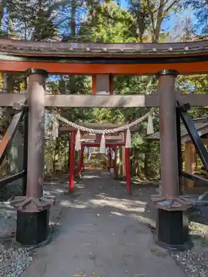 新屋山神社(山梨県)