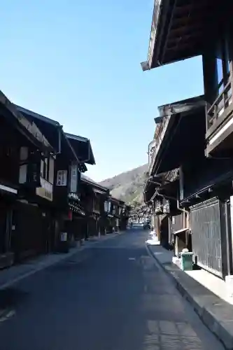鎮神社の{uncategorized: "未分類", other: "その他", undefined: "問題あり", building: "その他建物", grave: "お墓", sacred_gate: "鳥居", guardian: "狛犬", statue: "像", buddha: "仏像", history: "歴史", nature: "自然", garden: "庭園", animal: "動物", pagoda: "塔", temizu: "手水舎", mountain_gate: "山門・神門", sanctuary: "本殿・本堂", subordinate: "末社・摂社", art: "芸術", scenery: "景色", jizo: "地蔵", ema: "絵馬", goshuin: "御朱印", omikuji: "おみくじ", items: "授与品その他", amulet: "お守り", goshuincho: "御朱印帳", eats: "食事", festival: "お祭り", votive_dance: "神楽", shichigosan: "七五三参", wedding: "結婚式", experience: "体験その他", initially: "初詣", around: "周辺", anti_infection: "感染症対策"}