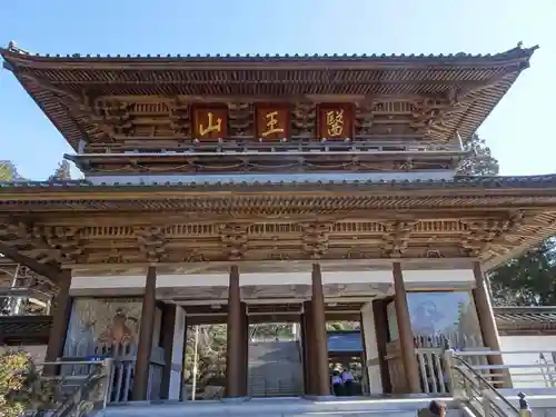 大窪寺の山門・神門