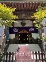 諏訪神社の{uncategorized: "未分類", other: "その他", undefined: "問題あり", building: "その他建物", grave: "お墓", sacred_gate: "鳥居", guardian: "狛犬", statue: "像", buddha: "仏像", history: "歴史", nature: "自然", garden: "庭園", animal: "動物", pagoda: "塔", temizu: "手水舎", mountain_gate: "山門・神門", sanctuary: "本殿・本堂", subordinate: "末社・摂社", art: "芸術", scenery: "景色", jizo: "地蔵", ema: "絵馬", goshuin: "御朱印", omikuji: "おみくじ", items: "授与品その他", amulet: "お守り", goshuincho: "御朱印帳", eats: "食事", festival: "お祭り", votive_dance: "神楽", shichigosan: "七五三参", wedding: "結婚式", experience: "体験その他", initially: "初詣", around: "周辺", anti_infection: "感染症対策"}