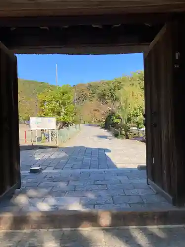 龍寳寺（龍宝寺）の山門・神門