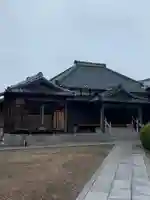 高秀寺の本殿・本堂