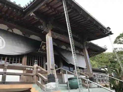 十楽寺の本殿・本堂