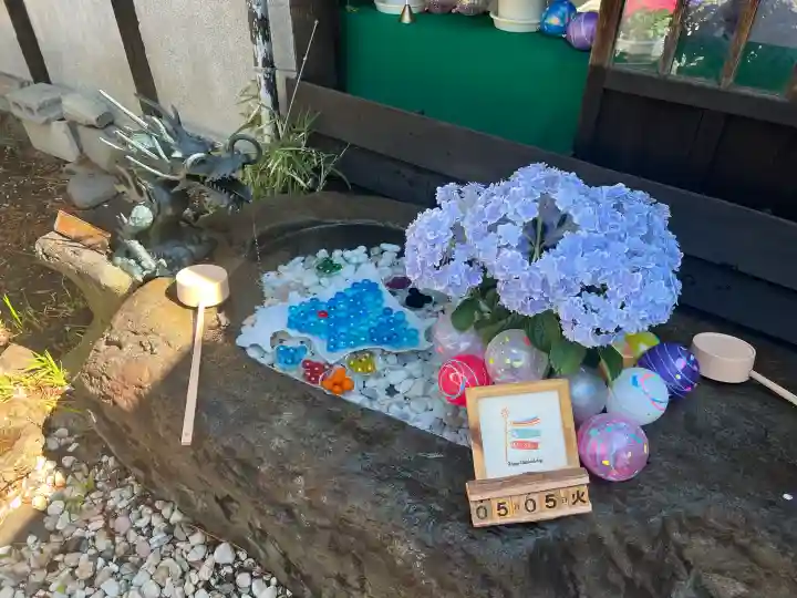 琴似神社の{uncategorized: "未分類", other: "その他", undefined: "問題あり", building: "その他建物", grave: "お墓", sacred_gate: "鳥居", guardian: "狛犬", statue: "像", buddha: "仏像", history: "歴史", nature: "自然", garden: "庭園", animal: "動物", pagoda: "塔", temizu: "手水舎", mountain_gate: "山門・神門", sanctuary: "本殿・本堂", subordinate: "末社・摂社", art: "芸術", scenery: "景色", jizo: "地蔵", ema: "絵馬", goshuin: "御朱印", omikuji: "おみくじ", items: "授与品その他", amulet: "お守り", goshuincho: "御朱印帳", eats: "食事", festival: "お祭り", votive_dance: "神楽", shichigosan: "七五三参", wedding: "結婚式", experience: "体験その他", initially: "初詣", around: "周辺", anti_infection: "感染症対策"}