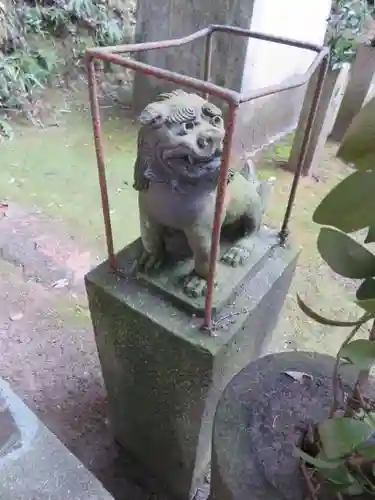 弘仁寺の狛犬