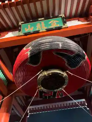 浅草寺の山門・神門