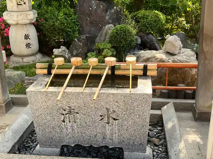 尾張猿田彦神社の手水舎