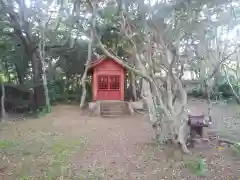 稲荷神社の本殿