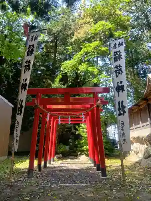 八剱神社の{uncategorized: "未分類", other: "その他", undefined: "問題あり", building: "その他建物", grave: "お墓", sacred_gate: "鳥居", guardian: "狛犬", statue: "像", buddha: "仏像", history: "歴史", nature: "自然", garden: "庭園", animal: "動物", pagoda: "塔", temizu: "手水舎", mountain_gate: "山門・神門", sanctuary: "本殿・本堂", subordinate: "末社・摂社", art: "芸術", scenery: "景色", jizo: "地蔵", ema: "絵馬", goshuin: "御朱印", omikuji: "おみくじ", items: "授与品その他", amulet: "お守り", goshuincho: "御朱印帳", eats: "食事", festival: "お祭り", votive_dance: "神楽", shichigosan: "七五三参", wedding: "結婚式", experience: "体験その他", initially: "初詣", around: "周辺", anti_infection: "感染症対策"}