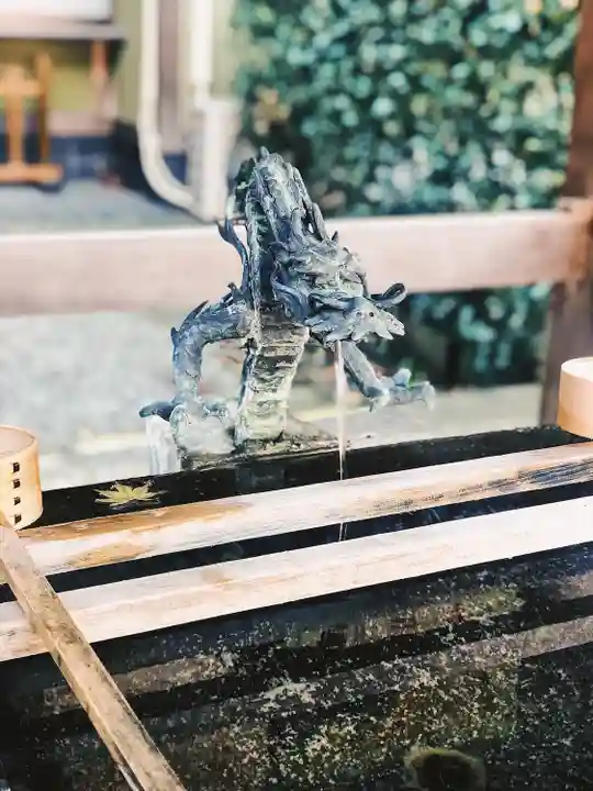 市姫神社の手水舎