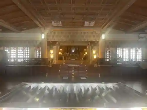 札幌護國神社の{uncategorized: "未分類", other: "その他", undefined: "問題あり", building: "その他建物", grave: "お墓", sacred_gate: "鳥居", guardian: "狛犬", statue: "像", buddha: "仏像", history: "歴史", nature: "自然", garden: "庭園", animal: "動物", pagoda: "塔", temizu: "手水舎", mountain_gate: "山門・神門", sanctuary: "本殿・本堂", subordinate: "末社・摂社", art: "芸術", scenery: "景色", jizo: "地蔵", ema: "絵馬", goshuin: "御朱印", omikuji: "おみくじ", items: "授与品その他", amulet: "お守り", goshuincho: "御朱印帳", eats: "食事", festival: "お祭り", votive_dance: "神楽", shichigosan: "七五三参", wedding: "結婚式", experience: "体験その他", initially: "初詣", around: "周辺", anti_infection: "感染症対策"}