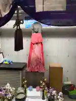 成子子育地蔵尊の{uncategorized: "未分類", other: "その他", undefined: "問題あり", building: "その他建物", grave: "お墓", sacred_gate: "鳥居", guardian: "狛犬", statue: "像", buddha: "仏像", history: "歴史", nature: "自然", garden: "庭園", animal: "動物", pagoda: "塔", temizu: "手水舎", mountain_gate: "山門・神門", sanctuary: "本殿・本堂", subordinate: "末社・摂社", art: "芸術", scenery: "景色", jizo: "地蔵", ema: "絵馬", goshuin: "御朱印", omikuji: "おみくじ", items: "授与品その他", amulet: "お守り", goshuincho: "御朱印帳", eats: "食事", festival: "お祭り", votive_dance: "神楽", shichigosan: "七五三参", wedding: "結婚式", experience: "体験その他", initially: "初詣", around: "周辺", anti_infection: "感染症対策"}