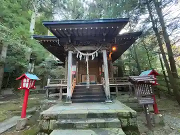 熊野神社の本殿・本堂