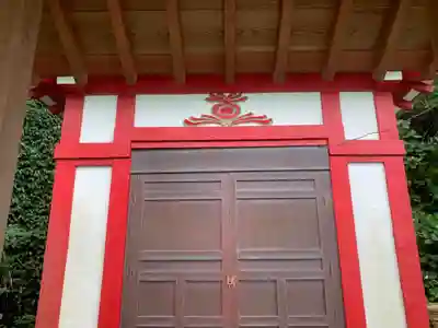 八幡神社の本殿・本堂