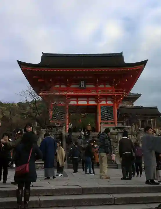 清水寺の山門・神門