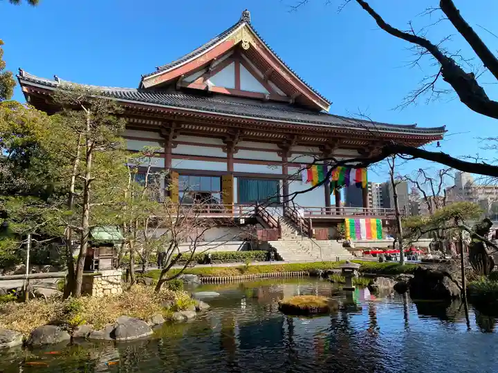 西新井大師総持寺の庭園