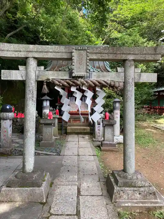 高尾山薬王院の末社・摂社