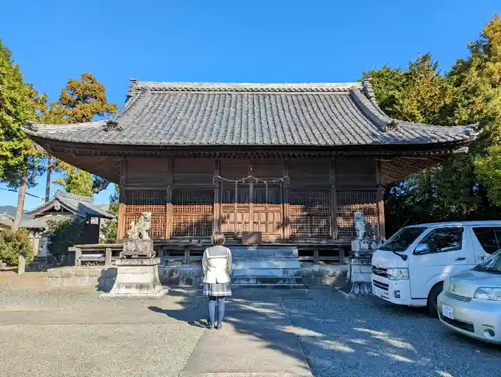 素盞嗚神社(麻生田町宮東)の本殿・本堂