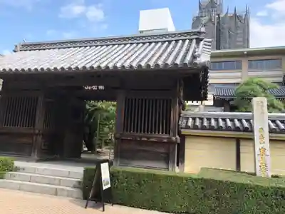 東長寺の山門・神門