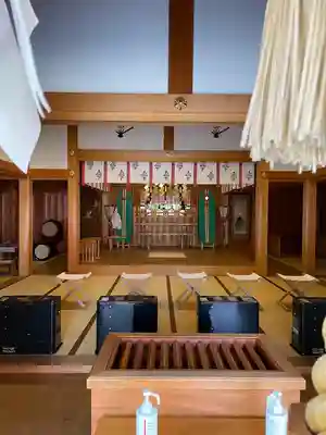 八幡秋田神社の本殿・本堂