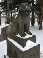 豊栄神社の狛犬