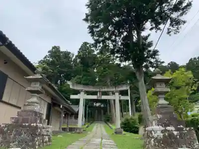 八幡神社の鳥居