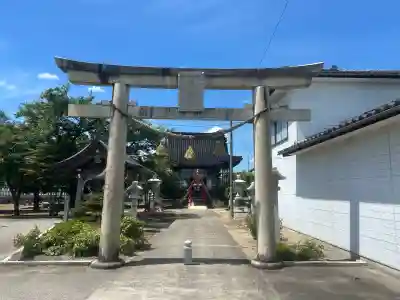 桑野神社の{uncategorized: "未分類", other: "その他", undefined: "問題あり", building: "その他建物", grave: "お墓", sacred_gate: "鳥居", guardian: "狛犬", statue: "像", buddha: "仏像", history: "歴史", nature: "自然", garden: "庭園", animal: "動物", pagoda: "塔", temizu: "手水舎", mountain_gate: "山門・神門", sanctuary: "本殿・本堂", subordinate: "末社・摂社", art: "芸術", scenery: "景色", jizo: "地蔵", ema: "絵馬", goshuin: "御朱印", omikuji: "おみくじ", items: "授与品その他", amulet: "お守り", goshuincho: "御朱印帳", eats: "食事", festival: "お祭り", votive_dance: "神楽", shichigosan: "七五三参", wedding: "結婚式", experience: "体験その他", initially: "初詣", around: "周辺", anti_infection: "感染症対策"}