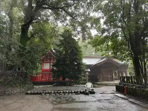 都萬神社の建物その他