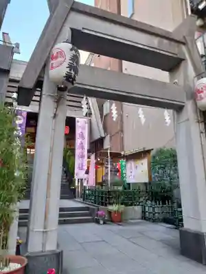 烏森神社の鳥居