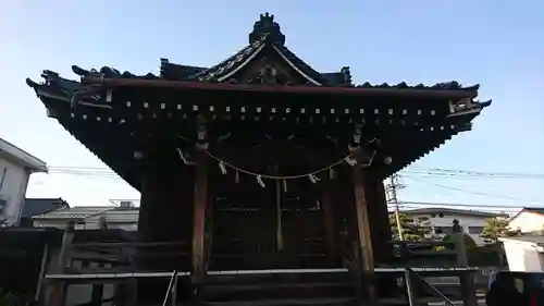 諏訪社の本殿・本堂