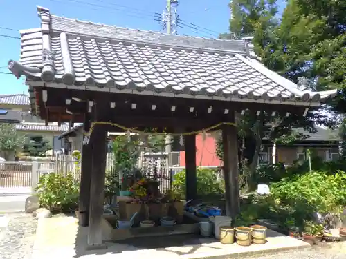 石刀神社の手水舎