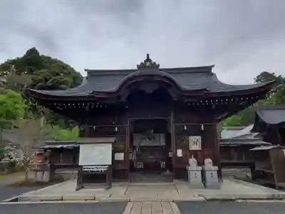 三尾神社の本殿・本堂