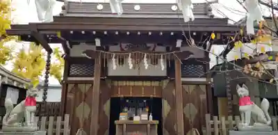 飛木稲荷神社の本殿・本堂
