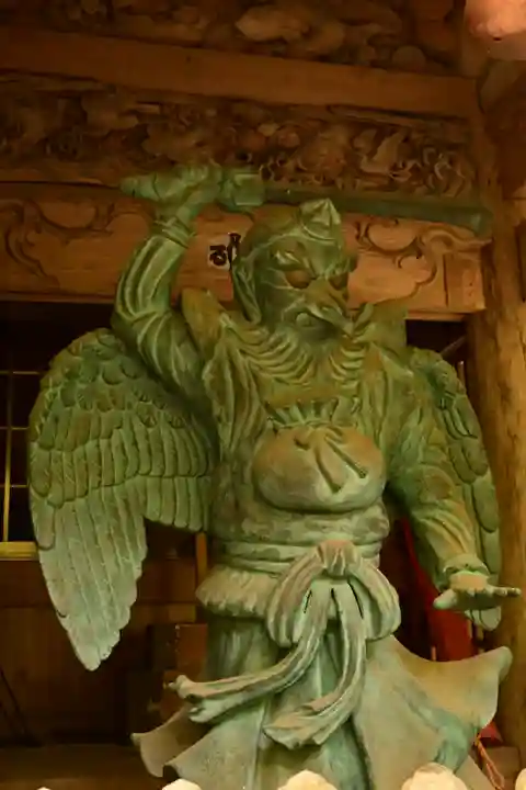 大嶽山那賀都神社(山梨県)