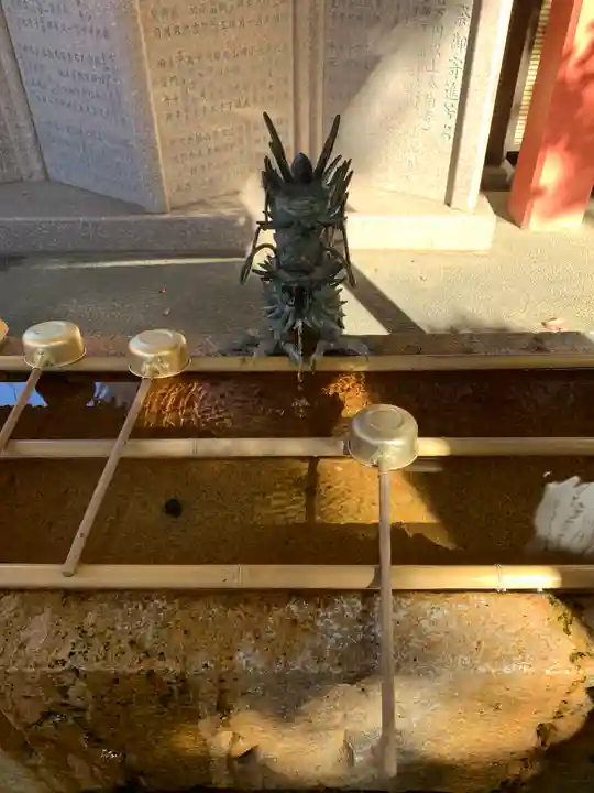 安倍晴明神社(阿倍王子神社境外末社)の手水舎