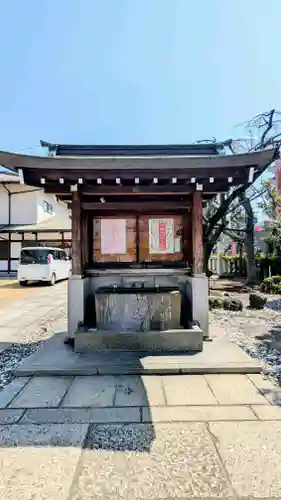尾久八幡神社の手水舎