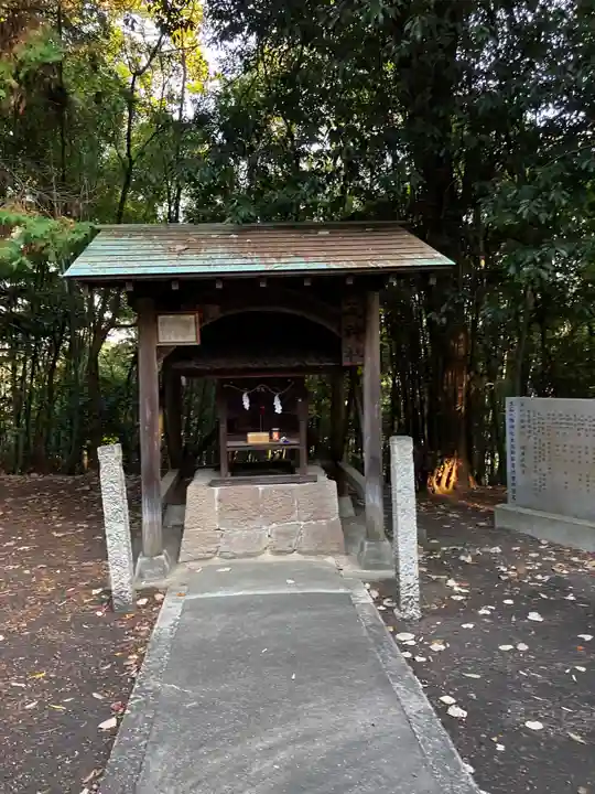 生石八幡神社の末社・摂社