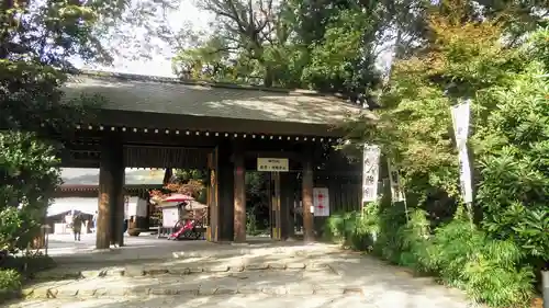 阿佐ヶ谷神明宮の山門・神門