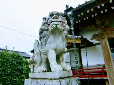 御嶽山神社の狛犬