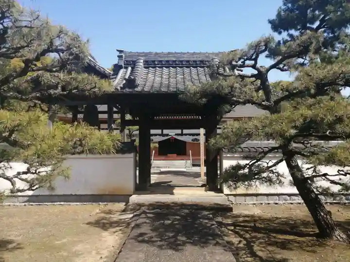 実相寺の山門・神門