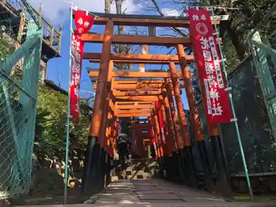 花園稲荷神社の鳥居