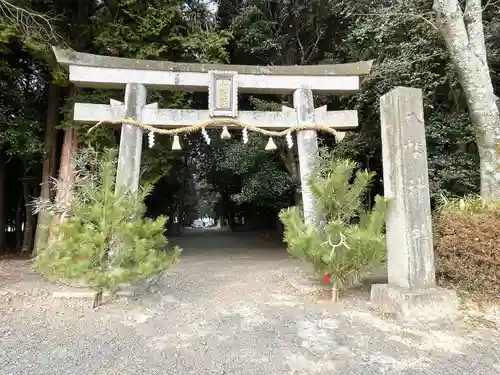 八幡神社の鳥居