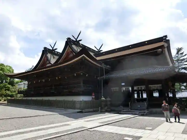 吉備津神社の本殿・本堂