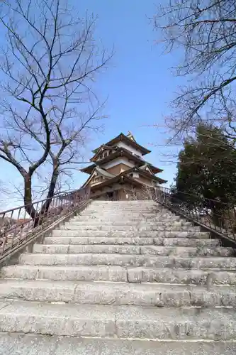 諏訪護国神社のその他建物