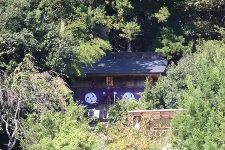 大六天麻王神社の本殿・本堂