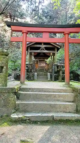 岡寺（龍蓋寺）の末社