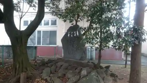 神明社の建物その他