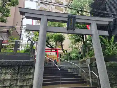 妻戀神社の鳥居